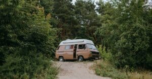 van parking in nature is van life legal